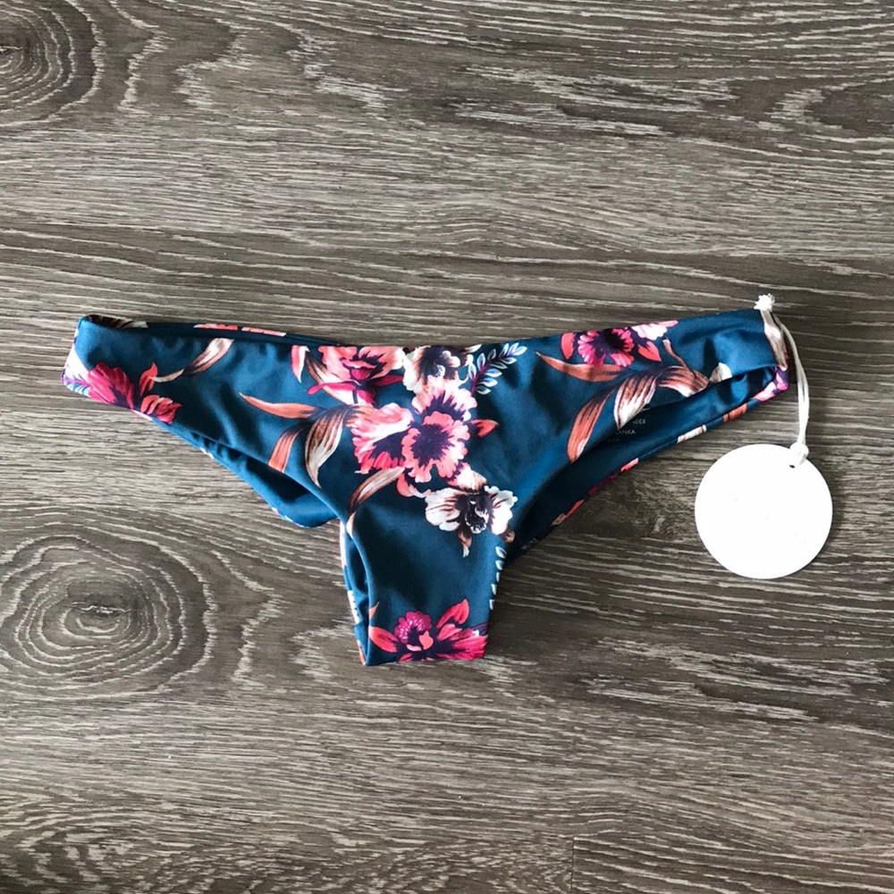 NWT tori praver Mimi cheeky bottoms